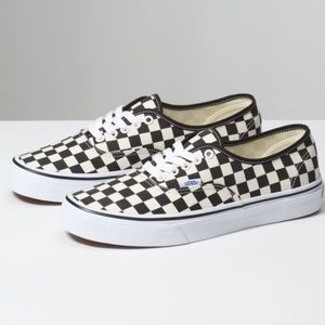 (golden coast)black/white checkered authentic vans